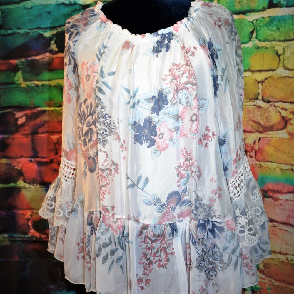 Belle France, white top, with pink and blue flowers
